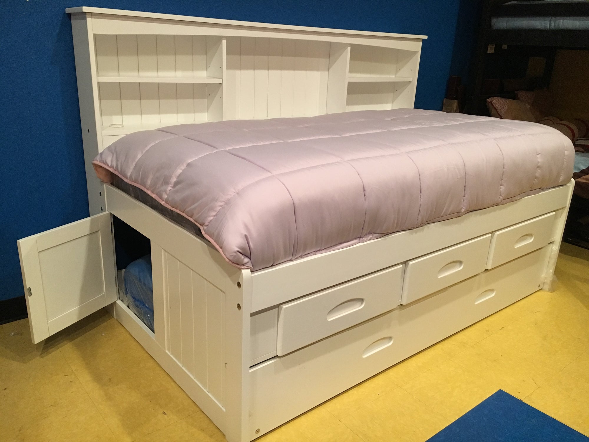 1333 FI-D Twin Captains White Bed w/Trundle and Drawers